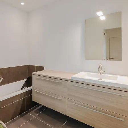 Apartamento Southampton 0302 Met Garage